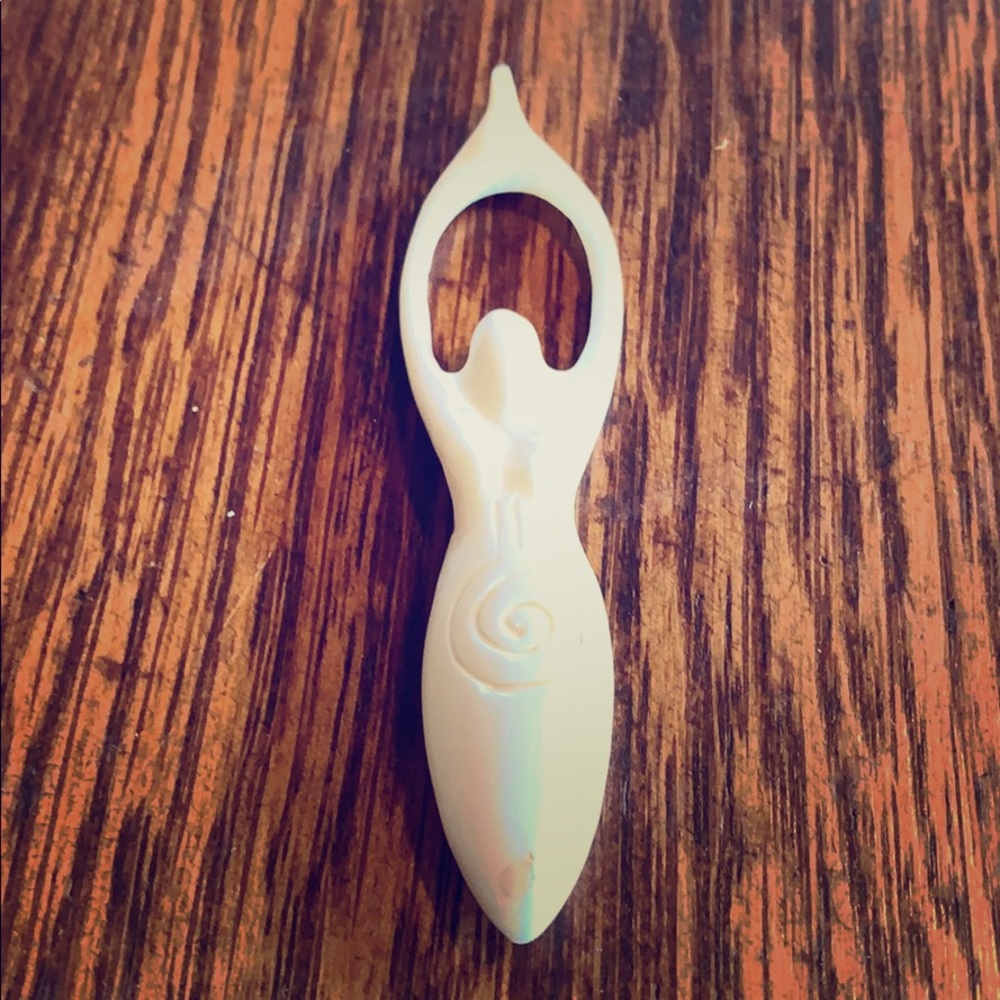 Goddess pendant